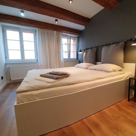 Apartament na starówce Toruń Exterior foto